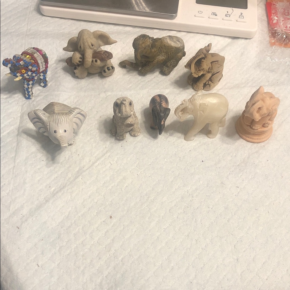 Vintage Mini Elephant Figurine Set in Beige, Cream, Brown and Blue